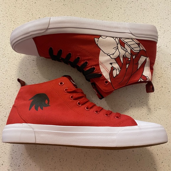 Akedo sonic knuckles high tops - Picture 3 of 8